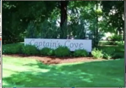 100 Cove Way #801, Quincy, MA 02169
