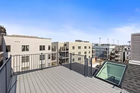 Exterior - 724 E Second St #3, Boston, MA 02127 photo 1 of 1