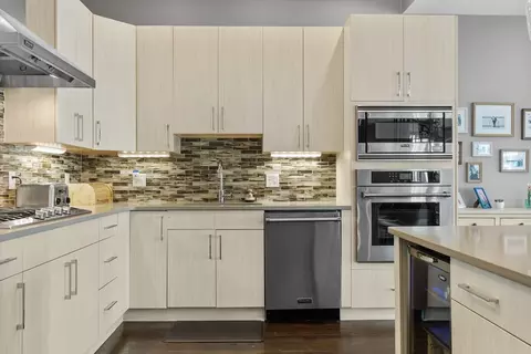 Other - 724 E Second St #3, Boston, MA 02127 photo 2 of 26