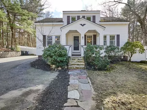 38 Boutwell St, Wilmington, MA 01887