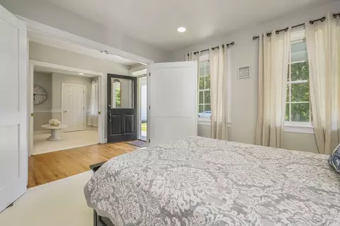 Bedroom - 2 Daffodil Ln, Barnstable, MA 02630 photo 1 of 9