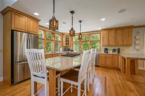 Kitchen - 2 Daffodil Ln, Barnstable, MA 02630 photo 2 of 6