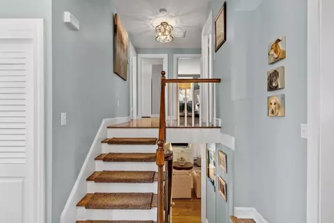 Entry Way - 11 Greenleaf Dr, Danvers, MA 01923 photo 2 of 2