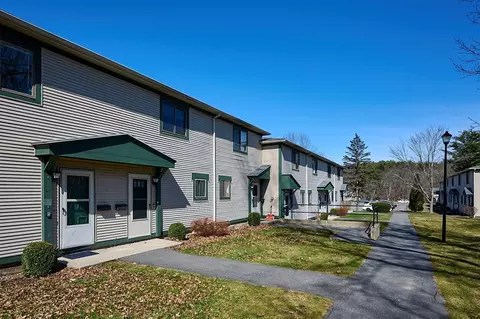 170 E Hadley Rd #69, Amherst, MA 01002