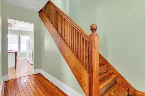 Entry Way - 20 Exeter St #20, Easthampton, MA 01027 photo 3 of 4