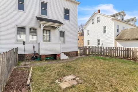 Exterior - 20 Exeter St #20, Easthampton, MA 01027 photo 5 of 8