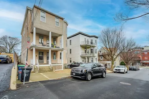 11 Hardan Rd, Somerville, MA 02144