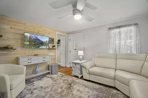 Living - 18 Teddy Rd, Worcester, MA 01603 photo 1 of 3