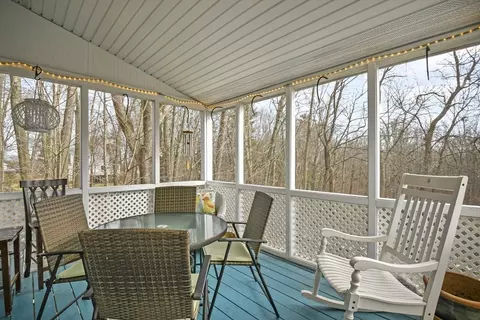 Exterior - 18 Teddy Rd, Worcester, MA 01603 photo 6 of 10