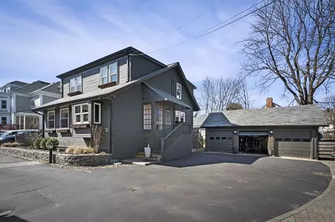 1 Oceanside Ter, Swampscott, MA 01907