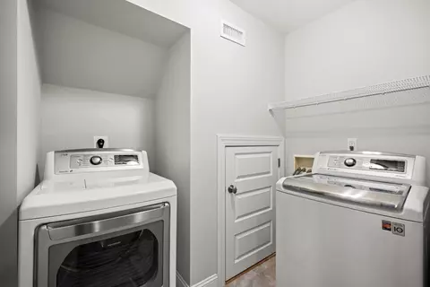 2 Thorndike #2, Brookline, MA 02446 photo 19
