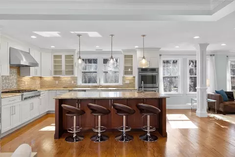 2 Thorndike #2, Brookline, MA 02446 photo 4