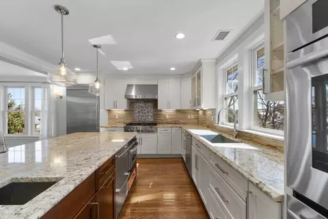 2 Thorndike #2, Brookline, MA 02446 photo 3