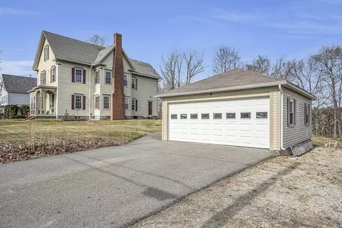Exterior - 116 High St, Gardner, MA 01440 photo 1 of 6