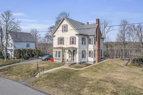 Exterior - 116 High St, Gardner, MA 01440 photo 6 of 6