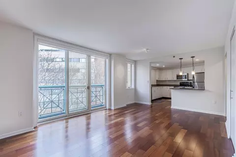 10 Rogers St #405, Cambridge, MA 02142