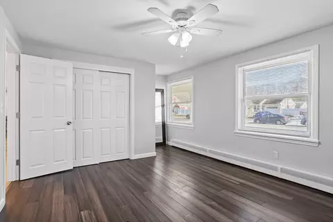 Bedroom - 424 Lenox St, Athol, MA 01331 photo 2 of 5