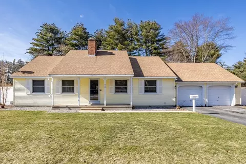 Exterior - 424 Lenox St, Athol, MA 01331 photo 3 of 10