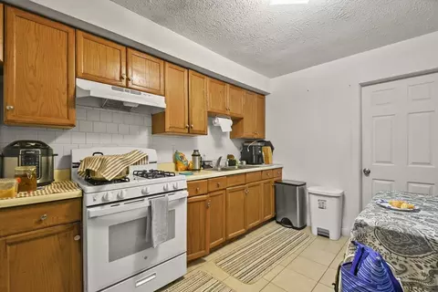 Kitchen - 139 Pitman, Fall River, MA 02723 photo 3 of 4