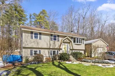 Exterior - 109 Wallace Hill Rd, Townsend, MA 01469 photo 11 of 11