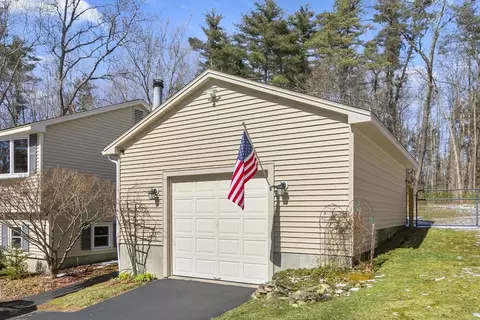Exterior - 109 Wallace Hill Rd, Townsend, MA 01469 photo 8 of 11