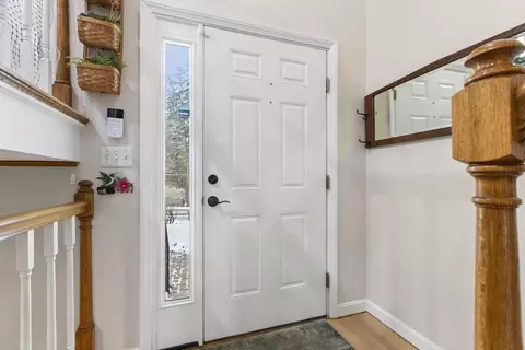 Entry Way - 109 Wallace Hill Rd, Townsend, MA 01469 photo 1 of 1
