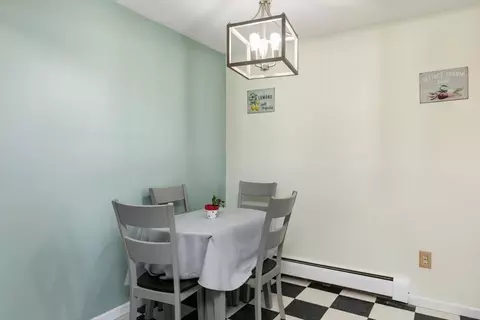 Dining - 6 Venice St #E2, Danvers, MA 01923 photo 1 of 1