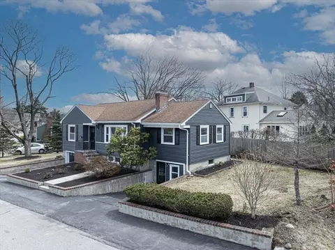 234 Riverside Dr, Dedham, MA 02026