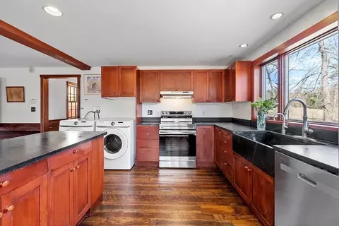Kitchen - 291 Still River Rd, Harvard, MA 01451 photo 3 of 4