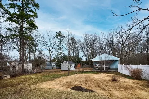 Exterior - 3 Morin Dr, Easthampton, MA 01027 photo 7 of 7