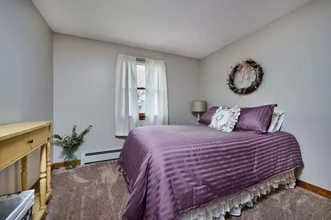Bedroom - 3 Morin Dr, Easthampton, MA 01027 photo 3 of 6