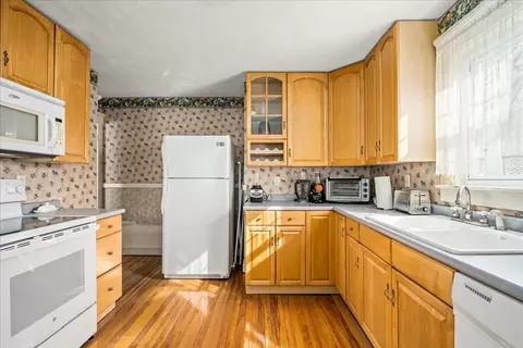 Kitchen - 52 Collins St, Worcester, MA 01606 photo 2 of 3