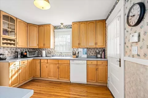 Kitchen - 52 Collins St, Worcester, MA 01606 photo 1 of 3