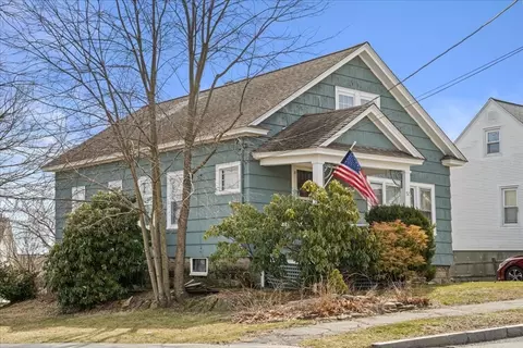Exterior - 52 Collins St, Worcester, MA 01606 photo 6 of 6