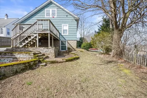 Exterior - 52 Collins St, Worcester, MA 01606 photo 4 of 6
