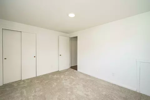 Bedroom - 573 Plumtree Rd, Springfield, MA 01118 photo 5 of 5