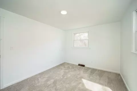 Other - 573 Plumtree Rd, Springfield, MA 01118 photo 10 of 15