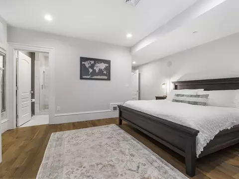 Bedroom - 711 E 2nd St #2, Boston, MA 02127 photo 4 of 4