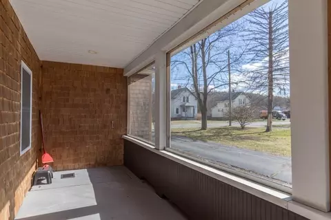 14 W High St, Erving, MA 01344 photo 13