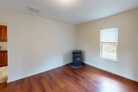 14 W High St, Erving, MA 01344 photo 5