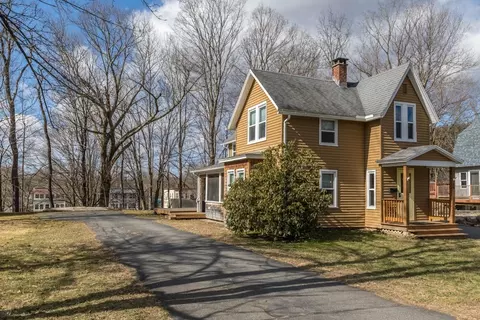 14 W High St, Erving, MA 01344
