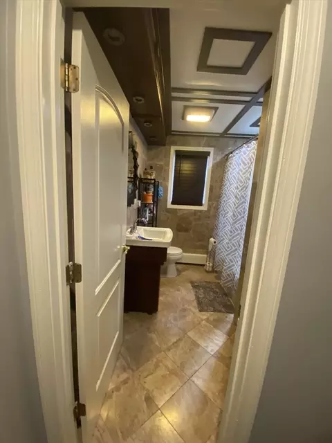37 Wall #C, Worcester, MA 01604 photo 12