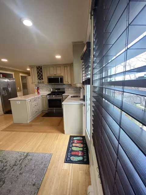 37 Wall #C, Worcester, MA 01604 photo 22