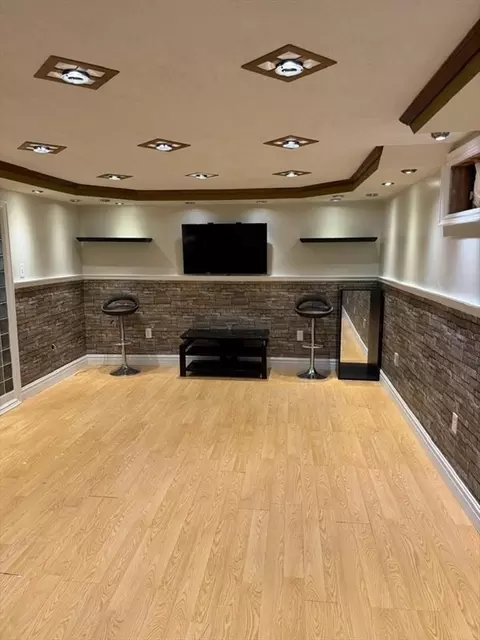 37 Wall #C, Worcester, MA 01604 photo 3