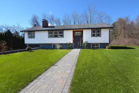 1 Duane Dr, North Reading, MA 01864