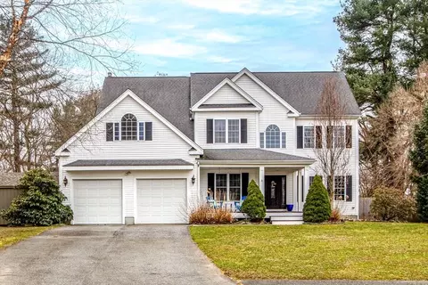 6 Windcrest Ln, Millis, MA 02054