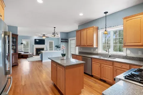 Kitchen - 6 Windcrest Ln, Millis, MA 02054 photo 2 of 4