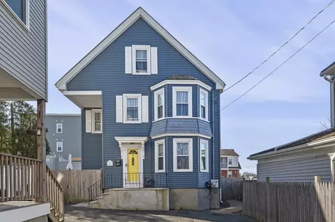 13 12 Mdw #13, Salem, MA 01970