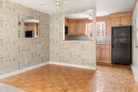 Kitchen - 57 Sylvan St #6C, Danvers, MA 01923 photo 1 of 2