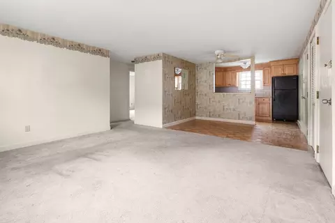 Living - 57 Sylvan St #6C, Danvers, MA 01923 photo 1 of 2